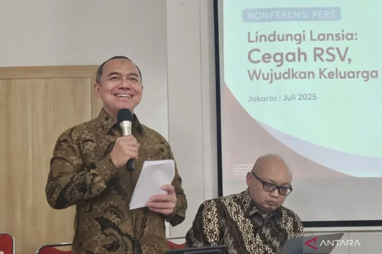 Direktur Pelayanan Kesehatan Kelompok Rentan Kemenkes Imran Pambudi