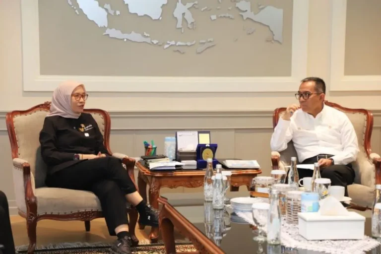MenPANRB-Mendiktisaintek bahas pengangkatan dosen