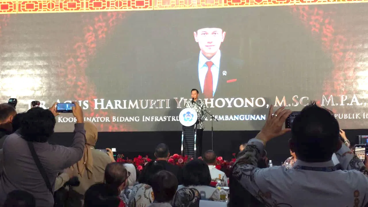AHY Hadiri Rakernas…